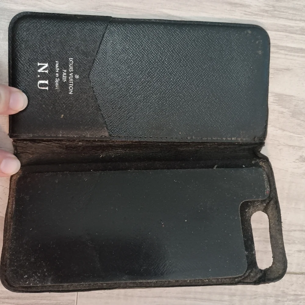 Louis Vuitton Black Monogram Phone Case Holder